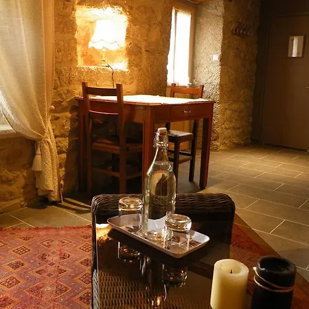 Bed & Breakfast Les Pierres D'antan *